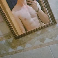 nayanamelini10's Profile Pic