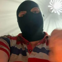 KinkyNoNameMarried Adlı Modelin Avatarı