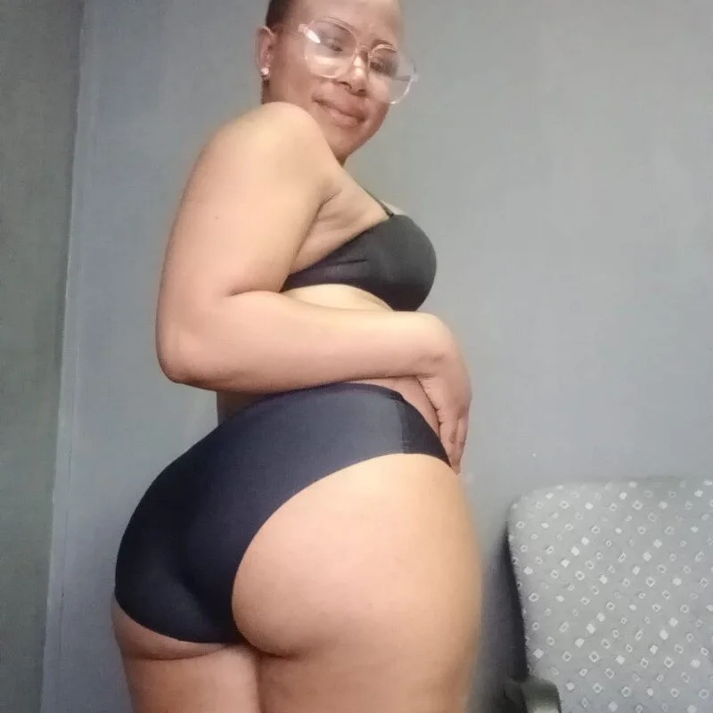 SlutyPreggy profile photo