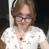 Loraine_Debb's Profile Pic