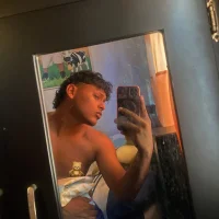 JUSOL123 Φωτ, Προφίλ