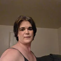 Alicia_Jaymes' Offline Chat Room