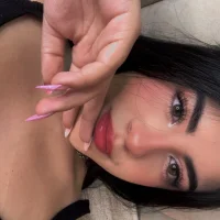 Isis_grey_r_
