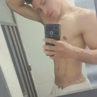 Slika avatara modela SANTANTIHOTT