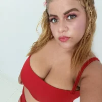 karolain1's Avatar Pic