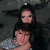 bestcouplessexy's Profile Pic