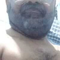 daddyfarts44 頭像圖  片