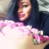 SallyWoood's Profile Pic