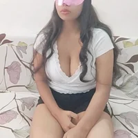 hottiess69 Adlı Modelin Avatarı