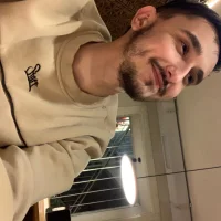 nixyely's Profile Pic