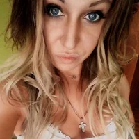 DinaCoronet's Profile Pic