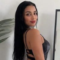 Alma__Rousee's Avatar Pic