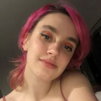 htmelle's Profile Pic