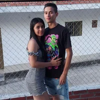 sharlottandnick's Profile Pic
