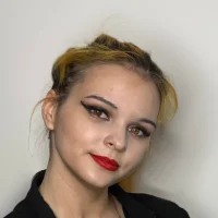 Профилна снимка на ElaClasby