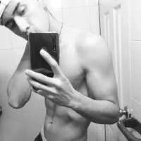 รูปโปรไฟล์ของ SkinnyBoyCute