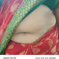 Leela_555