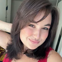 LilyyFox Adlı Modelin Avatarı