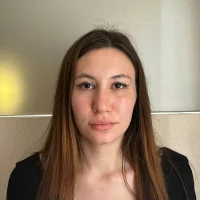 BettyHenson's Profile Pic