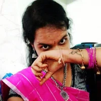 Ind_Divya886's Profile Pic