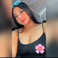Curvyqueennn's Avatar Pic