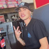 1018hernandez's Profile Pic