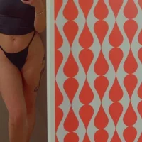 Kit-Kat-Arab Φωτ, Προφίλ