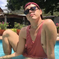 petitepapi's Profile Pic