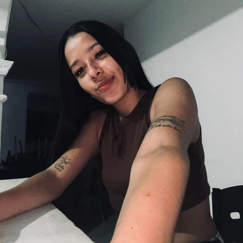 18slimgirl_ profile photo