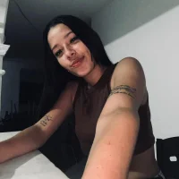 18slimgirl_