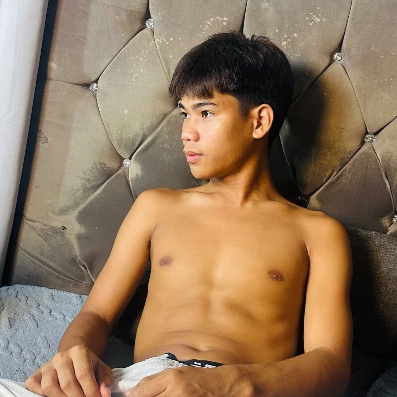 morenotwinkhardcock Stripchat profile image