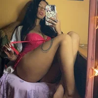 HotMommy95's Profile Pic