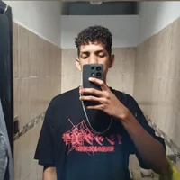 Elflacomc's Profile Pic