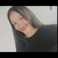 mialeah_'s Profile Pic