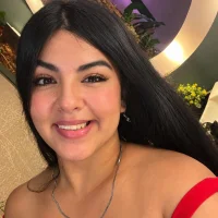 Sofia_Bloom__