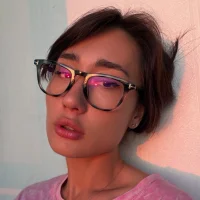 Theladyofdiamonds' Avatar Pic