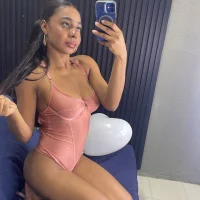 sahia_ebony webcam model