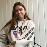 Mira_Ernie's Profile Pic