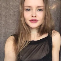 Gambar Profil Belle_White