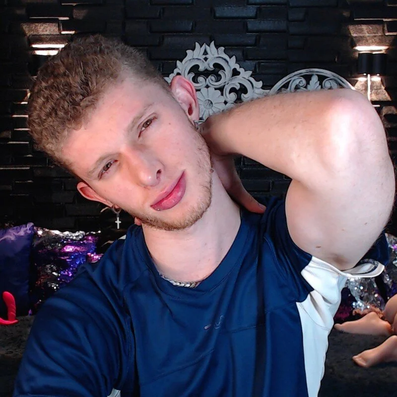 andrewxbii profile photo