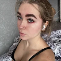 MissAuroraX webcam model