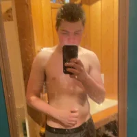 shalehh's Profile Pic