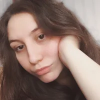 curly__ella's Profile Pic