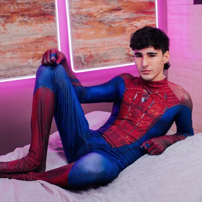 DmitriSanders live cam profile