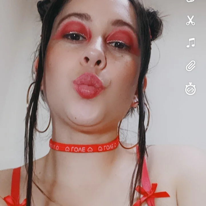 mia-luna-x live cam profile