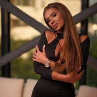 EvieVooss' Avatar Pic