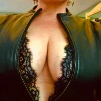 Caridbra's Profile Pic