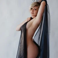 Lily_Vi's Profile Pic