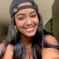 Adhara_Simson's Profile Pic