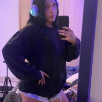 Meli_Galindo Adlı Modelin Avatarı